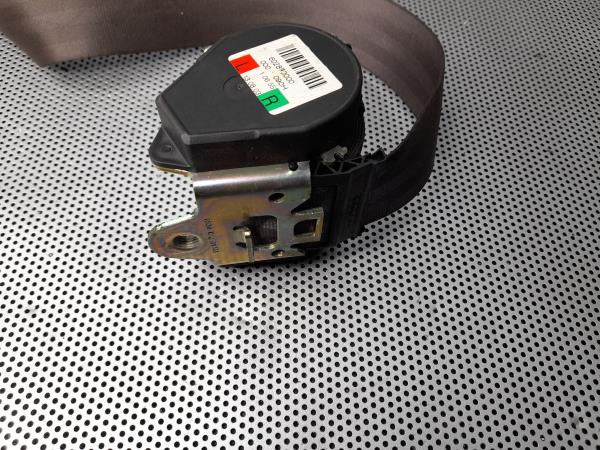 Right rear seatbelt AUDI A4 Avant (8E5, B6) Imagem-4