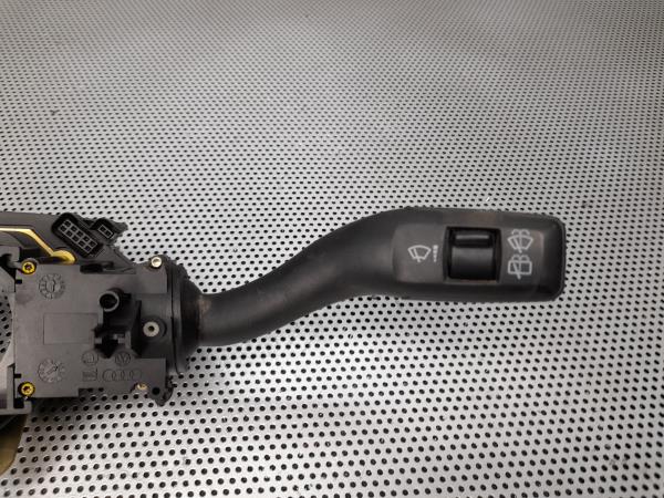 Conjunto / manetes de luzes e limpa vidros AUDI A4 Avant (8E5, B6) Imagem-1