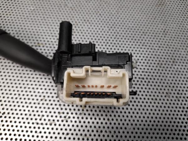 Conjunto / manetes de luzes e limpa vidros TOYOTA Avensis Liftback (_T25_) Imagem-2