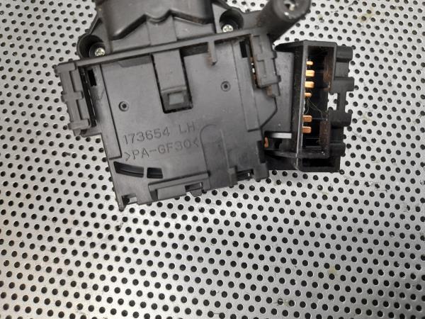 Conjunto / manetes de luzes e limpa vidros TOYOTA Avensis Liftback (_T25_) Imagem-4