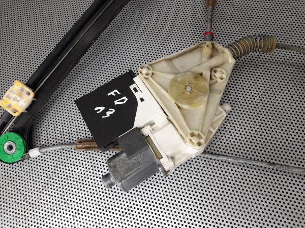 Elevador vidros frente direito AUDI A3 (8P1) Imagem-6