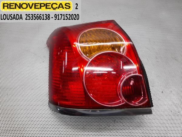 Farolim esquerdo TOYOTA Avensis Liftback (_T25_)