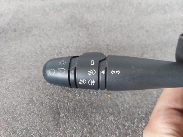 Conjunto / manetes de luzes e limpa vidros RENAULT Clio II (BB0/1/2_, CB0/1/2_) Imagem-1