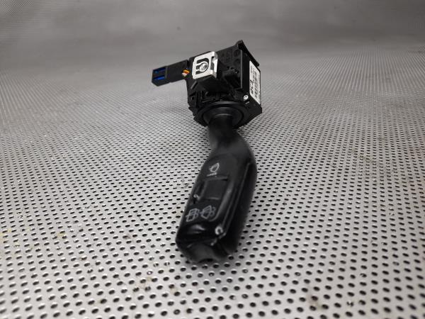 Conjunto / manetes de luzes e limpa vidros AUDI A3 (8P1) Imagem-1