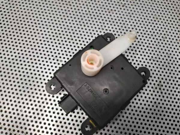 Motor del compuerta de la calefacción NISSAN Qashqai/Qashqai+2 I (J10, JJ10) Imagem-3