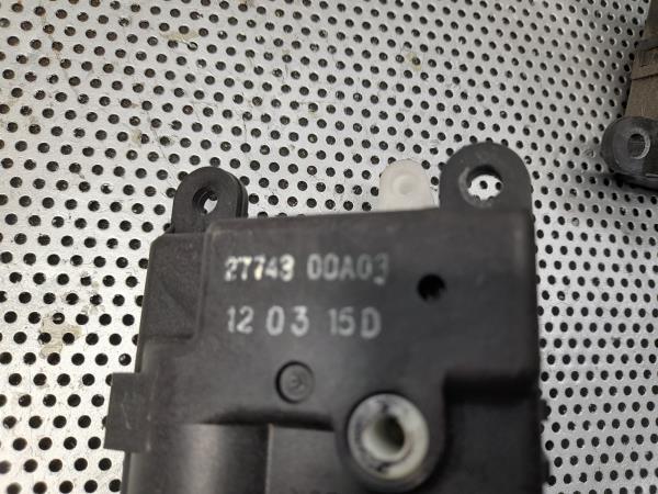 Motor del compuerta de la calefacción NISSAN Qashqai/Qashqai+2 I (J10, JJ10) Imagem-2