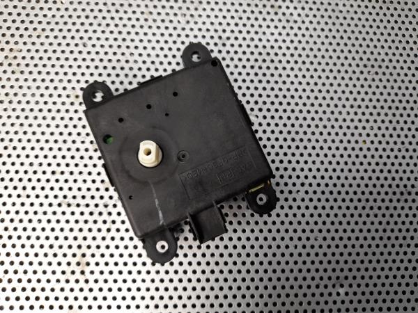 Motor del compuerta de la calefacción NISSAN Qashqai/Qashqai+2 I (J10, JJ10) Imagem-12