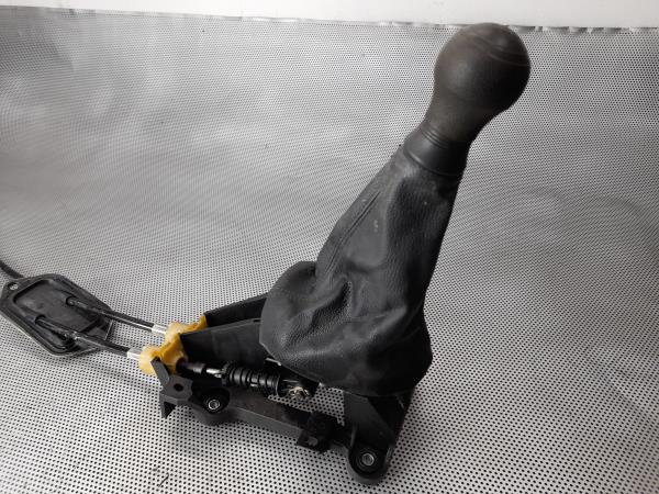 Seletor caixa velocidades TOYOTA Yaris (_P9_) Imagem-1