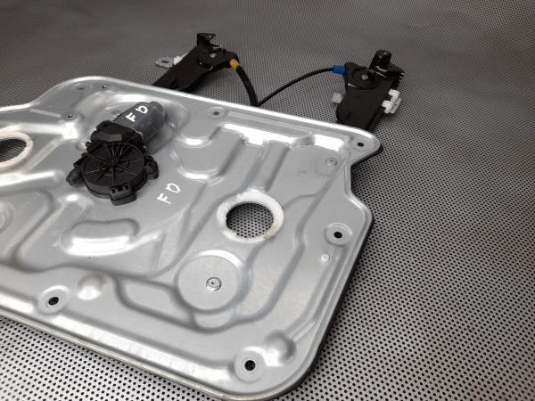 Elevador vidros frente direito NISSAN Qashqai/Qashqai+2 I (J10, JJ10) Imagem-1