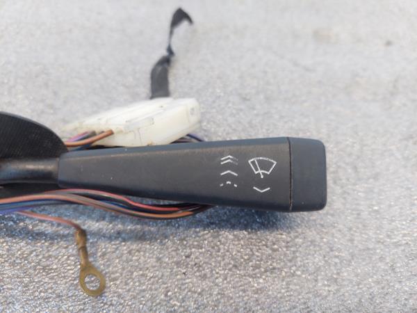 Conjunto / manetes de luzes e limpa vidros BMW 3 (E30) Imagem-1