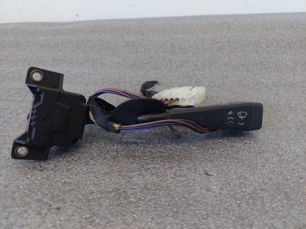 Conjunto / manetes de luzes e limpa vidros BMW 3 (E30)