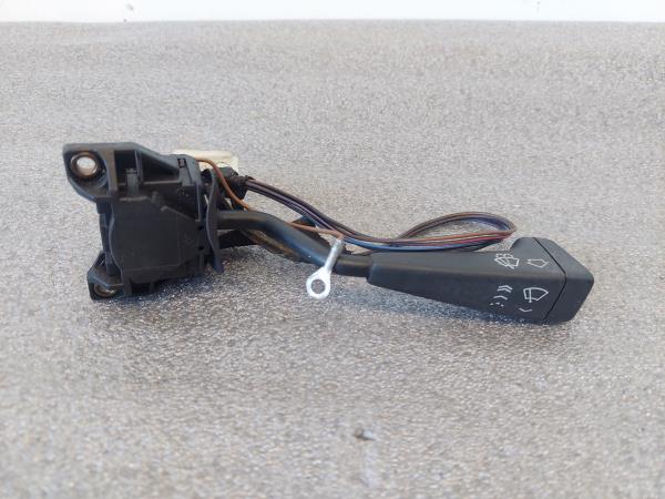 Conjunto / manetes de luzes e limpa vidros BMW 3 (E30)