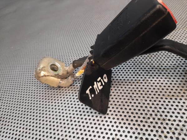 Hebilla de cinturón trasero izquierdo AUDI A4 (8D2, B5) Imagem-2