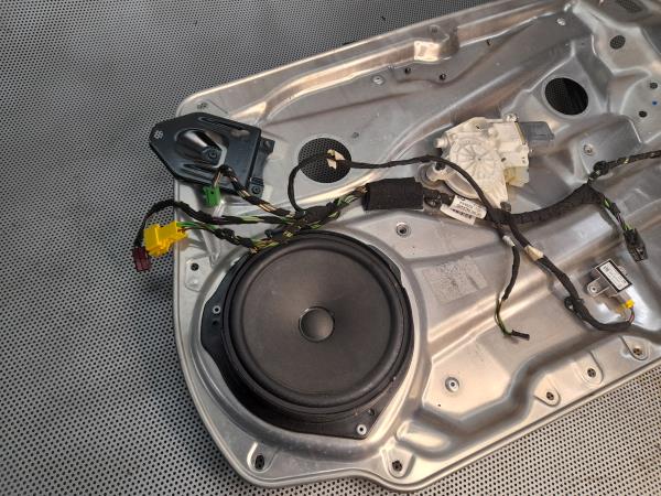 Elevador vidros frente direito MERCEDES-BENZ Classe C (W204) Imagem-1