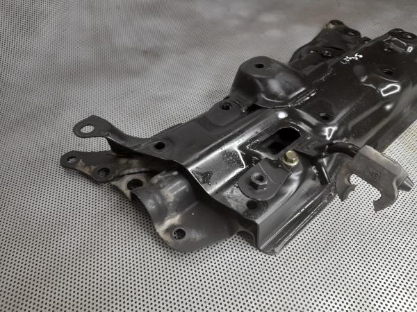 Subchasis delantero HONDA Civic VIII Hatchback (FN_, FK_) Imagem-2