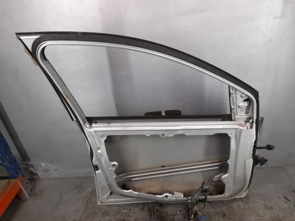 Porta frente esquerda FORD Fiesta V (JH_, JD_) Imagem-3 Porta frente esquerda FORD Fiesta V (JH_, JD_) Imagem-3