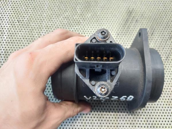 Medidor massa de ar / MAF VOLKSWAGEN Passat (3B2) Imagem-2