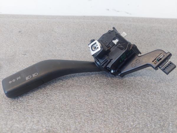 Conjunto / manetes de luzes e limpa vidros VOLKSWAGEN Caddy III (2K, 2C)