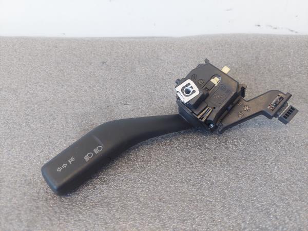 Conjunto / manetes de luzes e limpa vidros VOLKSWAGEN Golf V (1K1)