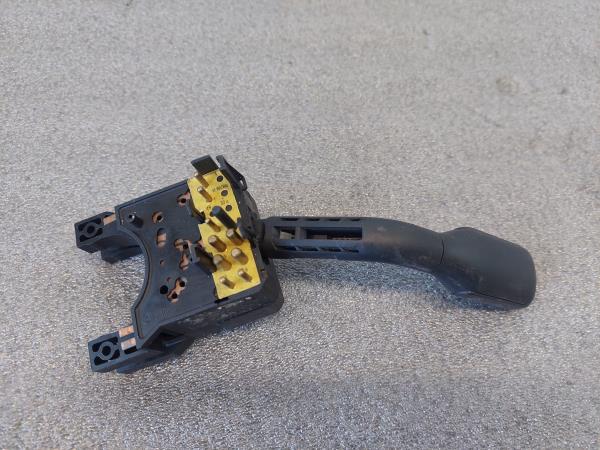 Conjunto / manetes de luzes e limpa vidros AUDI A6 (4A2, C4) Imagem-2