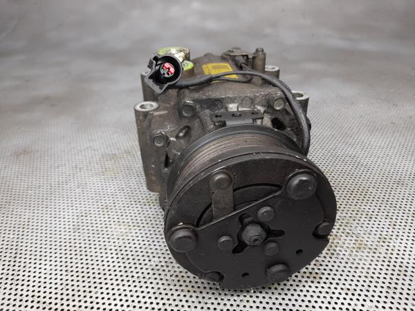 Compressor AC FORD Fiesta V (JH_, JD_) Imagem-1 Compressor AC FORD Fiesta V (JH_, JD_) Imagem-1