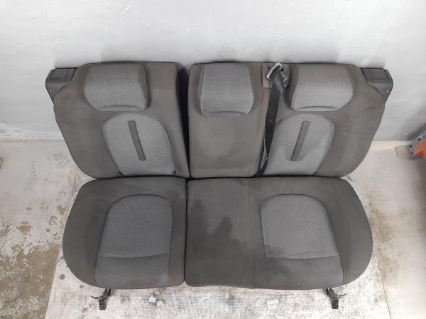 Conjunto de bancos FIAT Bravo II (198_) Imagem-6 Conjunto de bancos FIAT Bravo II (198_) Imagem-6