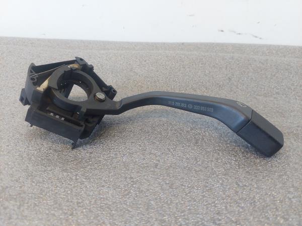 Conjunto / manetes de luzes e limpa vidros VOLKSWAGEN Golf II (19E, 1G1)