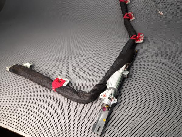 Airbag cortina direito ALFA ROMEO Mito (955_) Imagem-5 Airbag cortina direito ALFA ROMEO Mito (955_) Imagem-5