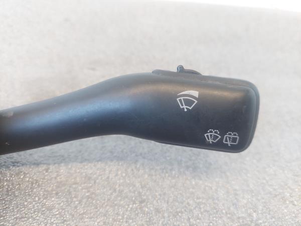 Conjunto / manetes de luzes e limpa vidros VOLKSWAGEN Golf IV (1J1) Imagem-1