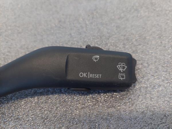 Conjunto / manetes de luzes e limpa vidros AUDI A3 (8P1) Imagem-1