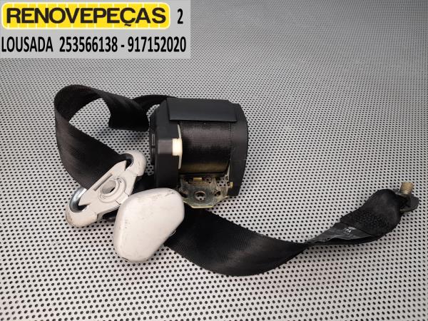 Right rear seatbelt VOLKSWAGEN Bora (1J2)