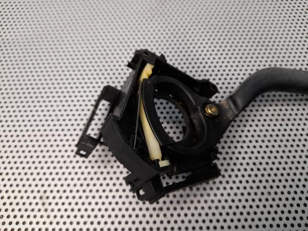 Conjunto / manetes de luzes e limpa vidros VOLKSWAGEN Caddy II (9K) Imagem-2