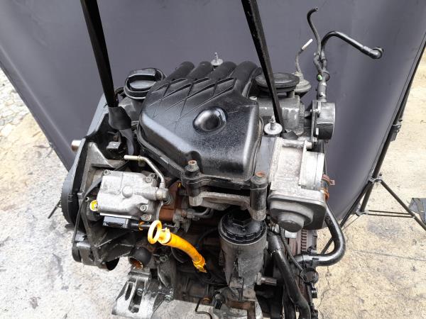 Motor completo VOLKSWAGEN Caddy II (9K) Imagem-1