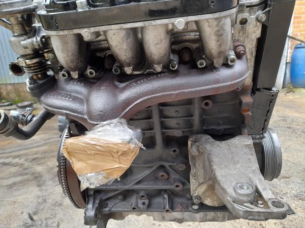 Motor completo VOLKSWAGEN Caddy II (9K) Imagem-4