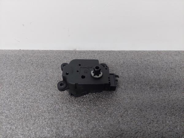 Motor del compuerta de la calefacción MERCEDES-BENZ CLK (C209) Imagem-1