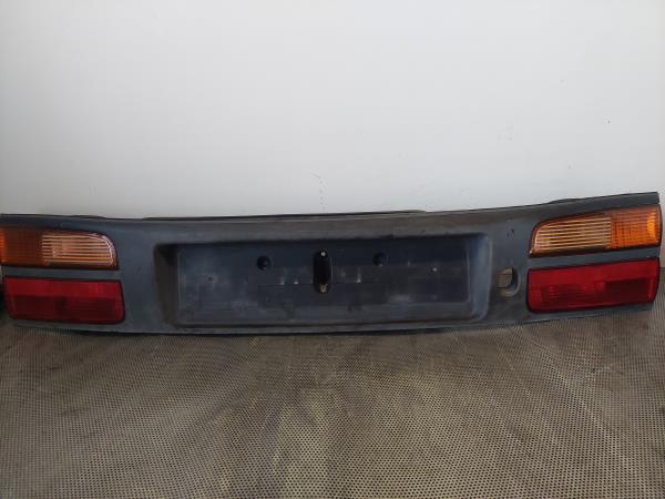 Friso / Frisos RENAULT Laguna I (B56_, 556_) Imagem-1 Friso / Frisos RENAULT Laguna I (B56_, 556_) Imagem-1