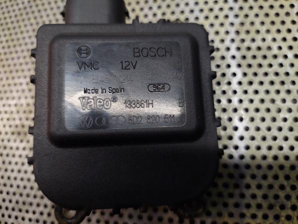Motor del compuerta de la calefacción VOLKSWAGEN Bora (1J2) Imagem-2