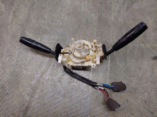 Conjunto / manetes de luzes e limpa vidros KIA Rio Carrinha (DC) Imagem-1