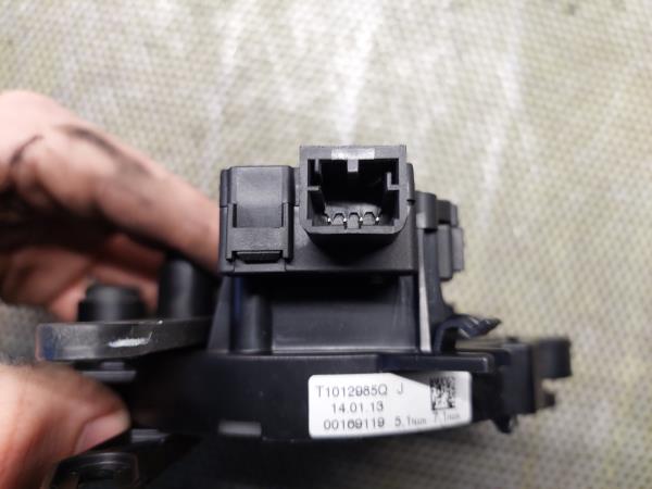 Motor del compuerta de la calefacción BMW 1 (F21) Imagem-2