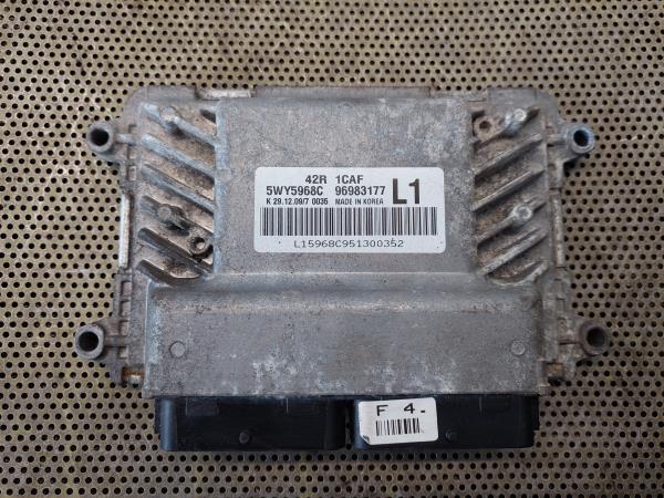 Centralina motor / ECU CHEVROLET Aveo Hatchback (T250, T255) Imagem-1 Centralina motor / ECU CHEVROLET Aveo Hatchback (T250, T255) Imagem-1