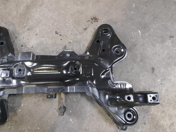 Subchasis delantero PEUGEOT 208 Imagem-2