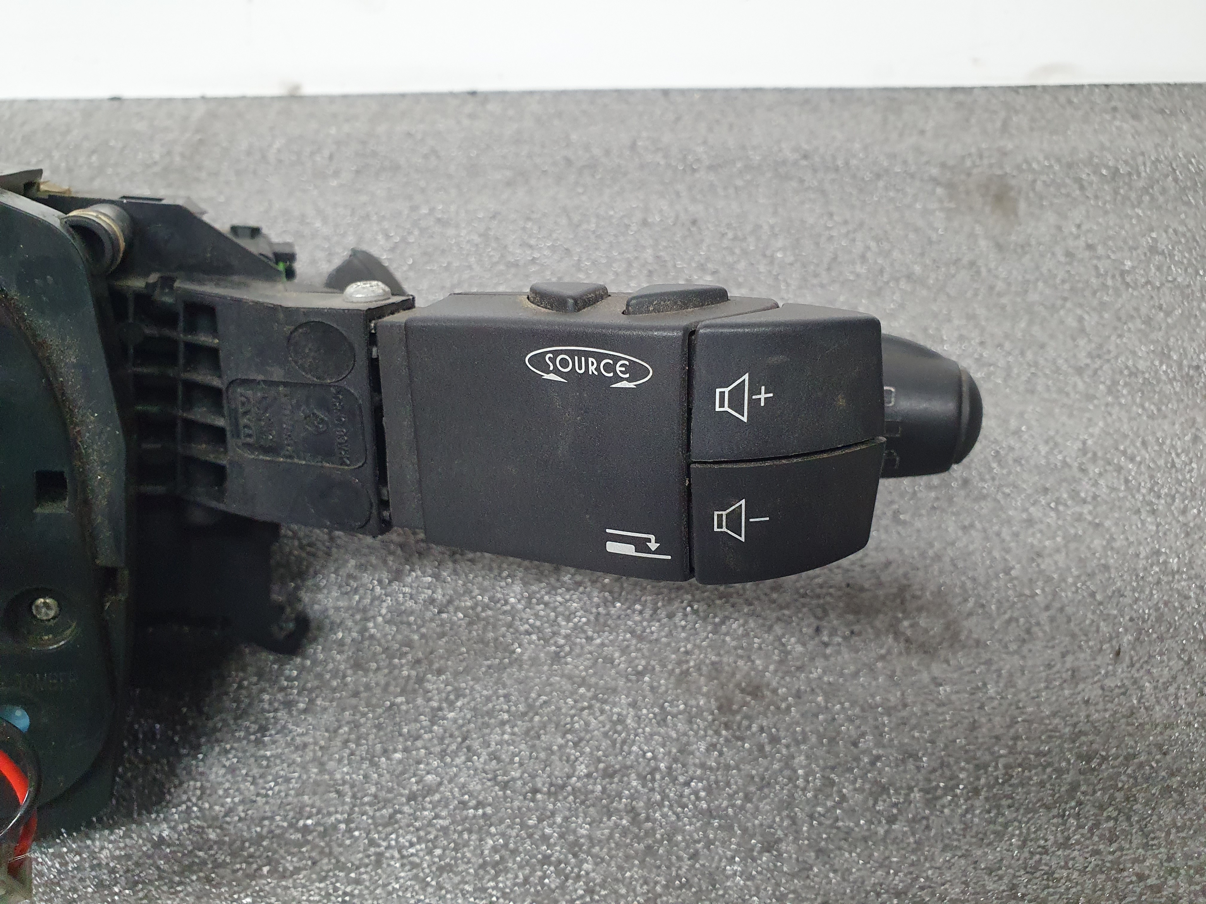 Conjunto / manetes de luzes e limpa vidros RENAULT Laguna II Break (KG0/1_) Imagem-2