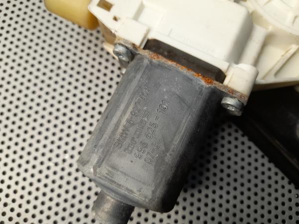 Elevador vidros frente direito BMW 3 (E90) Imagem-5