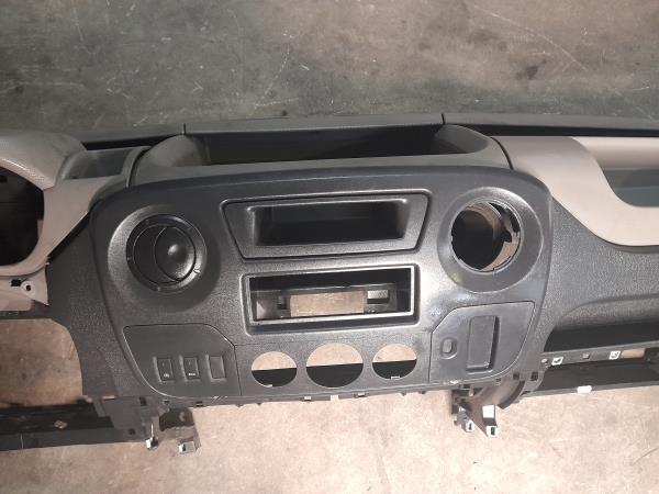 Tablier RENAULT Master III (FV) Imagem-2 Tablier RENAULT Master III (FV) Imagem-2