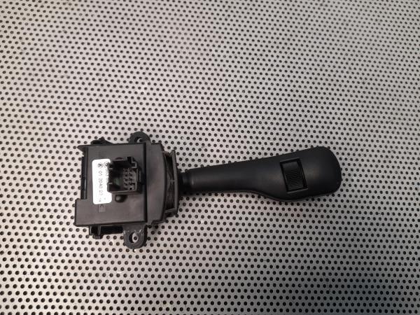 Conjunto / manetes de luzes e limpa vidros BMW X3 (E83) Imagem-3