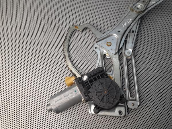 Elevador vidros frente direito MERCEDES-BENZ Classe M (W163) Imagem-2