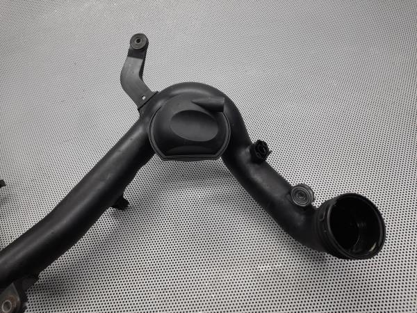 Tubo do intercooler VOLKSWAGEN Touran (1T) Imagem-2