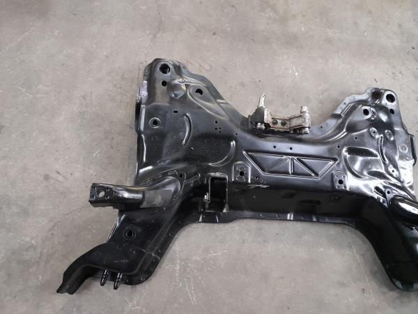 Subchasis delantero PEUGEOT 308 SW Imagem-1