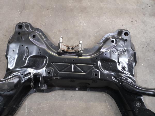 Subchasis delantero PEUGEOT 308 SW Imagem-3