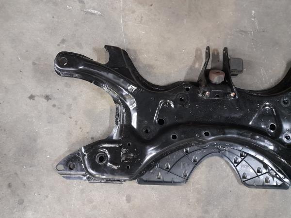 Subchasis delantero TOYOTA Prius Hatchback (_W2_) Imagem-1